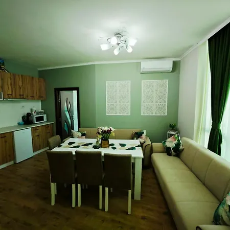 Sunny Cozy Appartement Primorsko